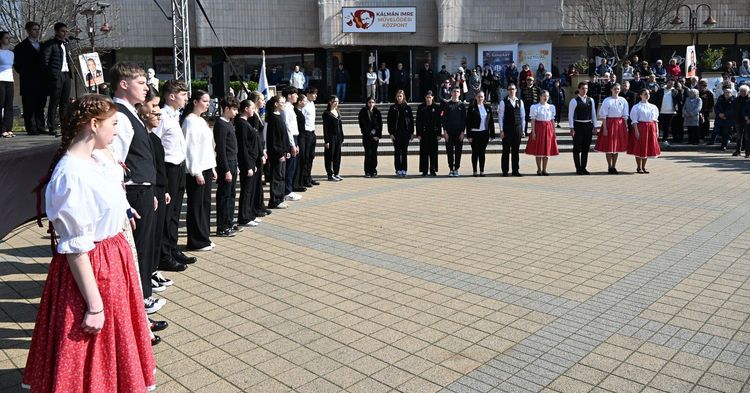 Március 15. – A szabadság szárnyain