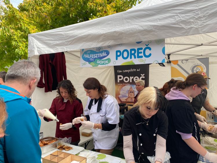 Új nemzetközi kapcsolat