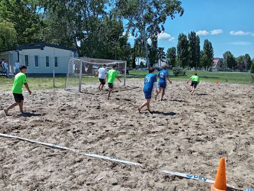 Sikeres szereplés strandfociban