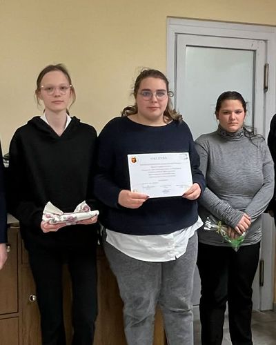 Kereskedelmi versenyen jártunk! Csapatmunka, kreativitás, kihívás