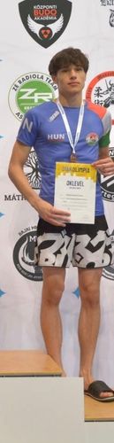 Biszkót B. Barnabás diákolimpia.jpg